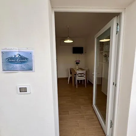 Corno Grande House Apartment *